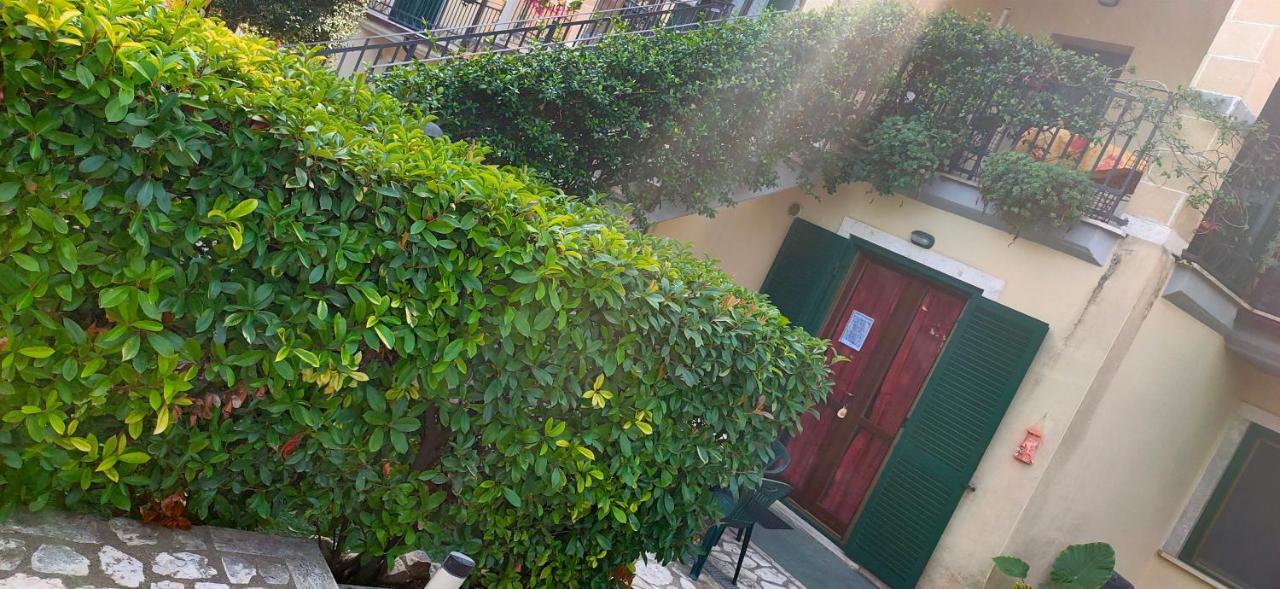 Apartmán Tana Per Gli Ospiti Terni Exteriér fotografie